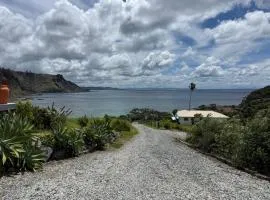 Goat-Island Beach front get-away