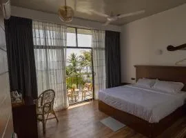 Surftunnel Beach Resort