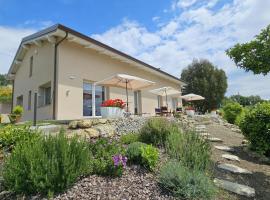 Panoramic Villa In The Lucca Hills, Hotel in Capannori