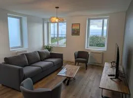 Maison avec vue mer sur le GR34, proche du Minou