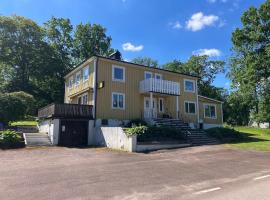 Bergåsa bed & kitchen Drängsered, hotel in Torup