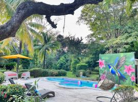 Villa Colibrí, Hotel in Acajutla