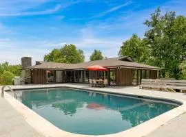 Amber Escape by AvantStay 3 Unique Spaces Pool