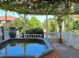 Nazna Beach House Villa