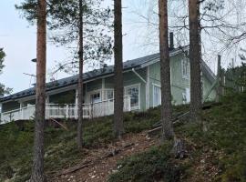 Kolin Saunaharju 1 - paritaloasunto – hotel w mieście Kolinkylä