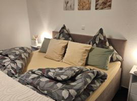 Ferienwohnung Elya, Auszeit zwischen Outlet und Natur, hotel i Bad Münstereifel