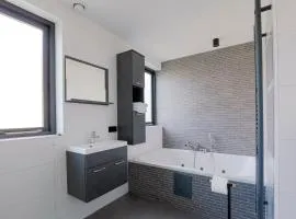 4 - Persoons Wellness Badhuys Bungalow