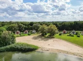 6 - Persoons Lake Area 18 Bungalow