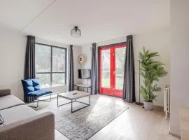 6 - Persoons Lake Area 26 Bungalow