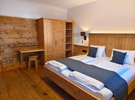 Ferienhaus Veider, hotel di Obertilliach