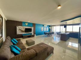 Sannat Gozo 3BR Stay - Views, Pool & Garage, hotel en Sannat