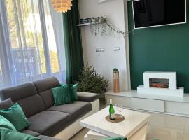 Apartament w Beskidach Niezapominajka przy stoku – hotel w mieście Rajcza