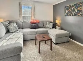 Modern Townhouse in Guntersville with Playstation