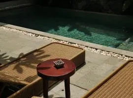 Luna Ola Villa Berawa