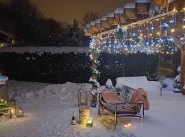 Apartment in Smrzovka 51888, khách sạn ở Smržovka