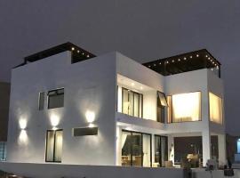 Topará Beach House, Hotel in San Vicente de Cañete