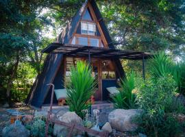 Lodge Rincon Nativo, hotel din Hijuelas
