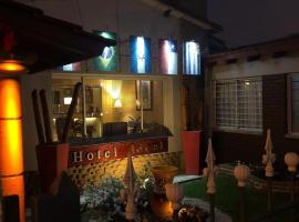 Hotel Ideal vcp, hotel i Villa Carlos Paz