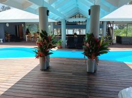 Solwata House, On the Water Sleeps 6, Hotel in Port Vila