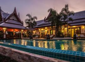 Saifon Villas 5 Bedroom Pool Villa - Whole villa priced by bedrooms occupied, hotel ad Aonang Beach
