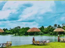 Baanrimnam Resort Lopburi