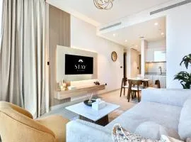 STAY BY LATINEM Luxury 1BR plus study Holiday Home W2405