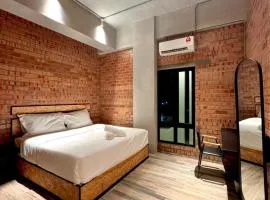 Brick Box Family Hotel Ipoh