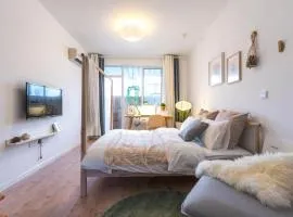 Fudan Nok Apartment Guonian Road Branch