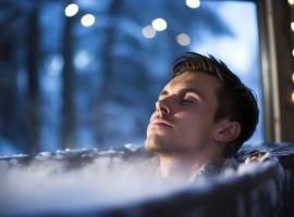 Cosy Garden Accommodation, Private Hot Tub & Four Poster Bed、ヨークのホットタブ付きホテル