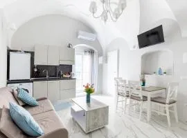 APARTAMENT CHIARA - accanto alle scale dell amore - Julia Vieste