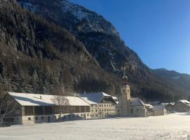 Landhotel Postgut - Tradition seit 1549, hotel in Tweng