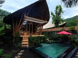 Wana Bamboo House by ecobreeze