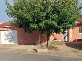 Mafadel，裙尼的飯店