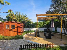 Blife Sunya private rooms near airport and nature – hotel w Faro