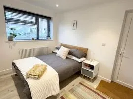 En-Suite Retreat in Bowerhill