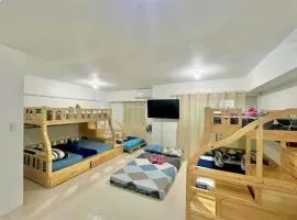 1st flr, 2 mins Airport, Near Malls, Self Check in