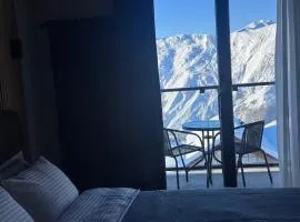 Luxury duplex with mountain views, new gudauri