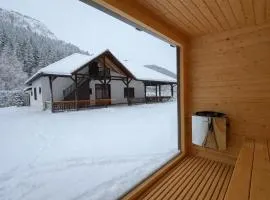 Lacu Roșu Mountain Lodge