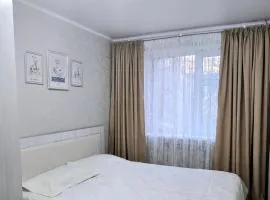 2х-ком Люкс Пр Б Момышулы 4а в центре Шымкента -1й этаж