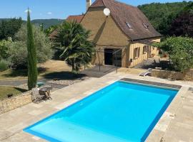 La Charmille, Hotel in Le Roc