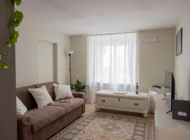 Ancona Center - Mazzini 73, hotel sa Ancona