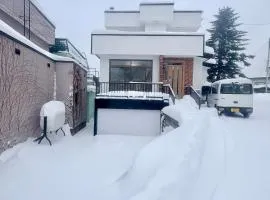 雪見庵 - 戸建貸切,徒歩2分空港,札幌,朝里川スキー場直通バスあり