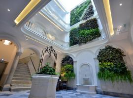 El Armador Casa Palacio by Luxury Suites Cádiz, hotel a Cadis