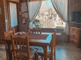 Cabañas Cultura Serrana, hotel i Santa Rosa de Calamuchita