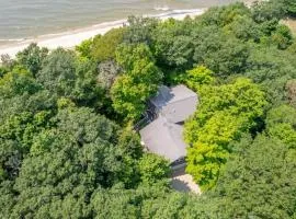 Hummingbird Beach House-Family Friendly