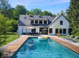 villa 24h du Mans, hotel di Changé