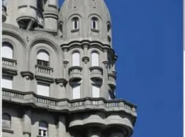 Mirador del Río Palacio Salvo piso 17