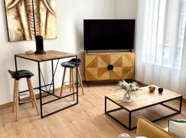 SYMPA 1 Bedroom 1BR Center of Reims Parking, hotel v mestu Reims