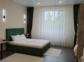 Berloga Hotel, hotel in Pavlodar