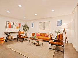 Cozy Westchester Retreat Near Chicago & Parks, hotel a Westchester